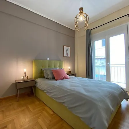 Spacious 3 Bedroom Apartment In Vibrant Neighbourhood Athen Exterior foto